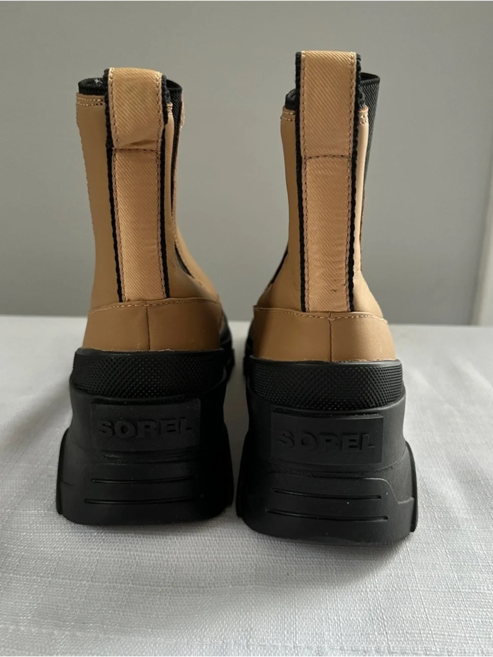 SOREL Brex Platform Chelsea Boot Women’s 9.5‎ US Tawny Buff Tan Waterproof Rain